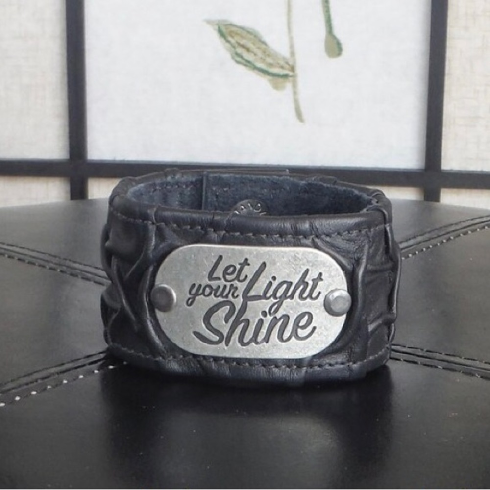 🖤 UNIQUE HANDMADE Leather Cuff Bracelet. Positive Quote Leather Cuff Wristband.